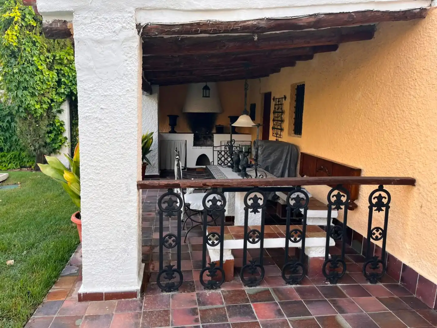 Piso en venta en Pedanías - Extrarradio Terraza de Piso en venta en Albacete con Jardín privado, Terraza y Piscina