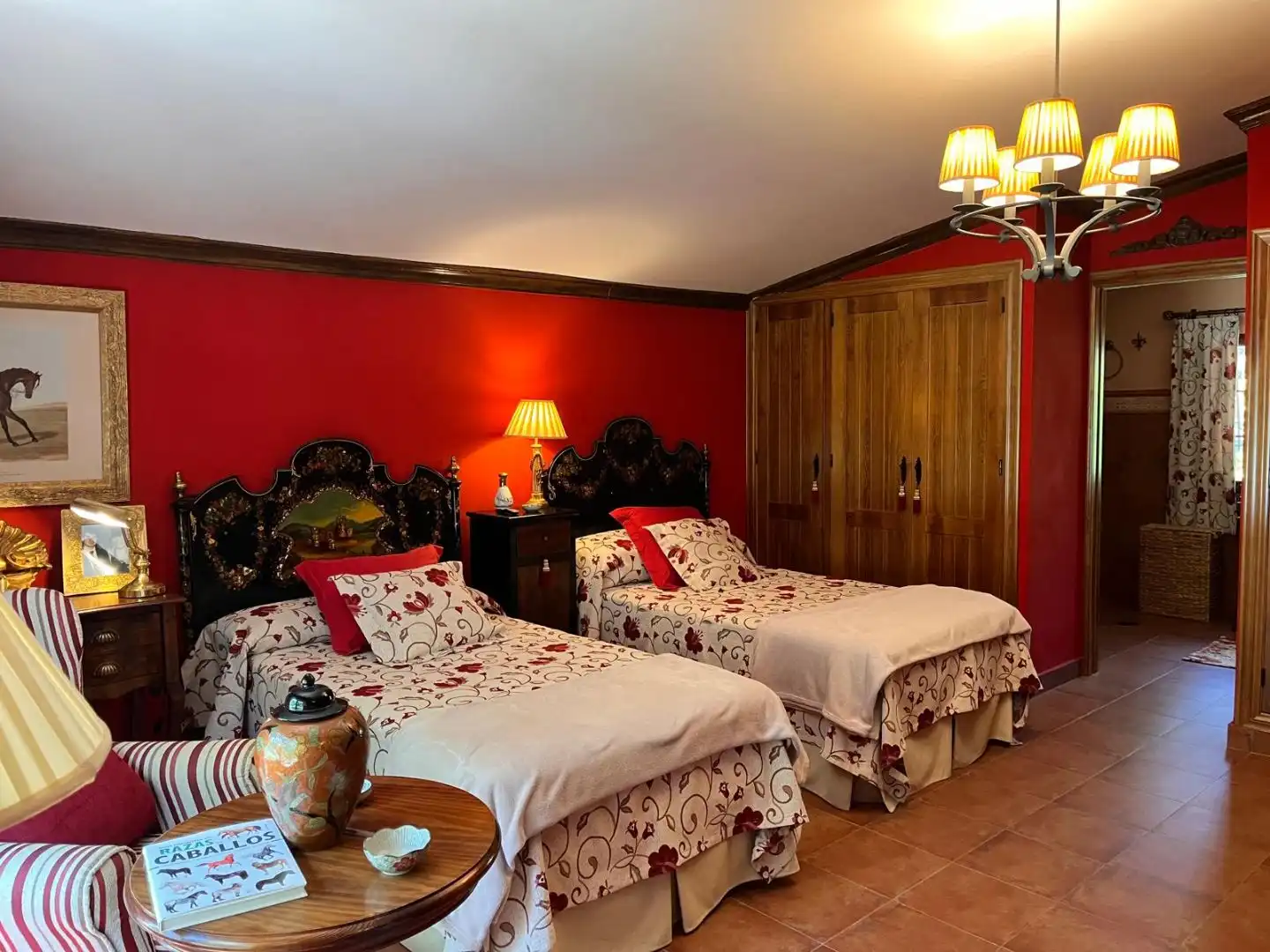 Piso en venta en Pedanías - Extrarradio Habitación de Piso en venta en Albacete con Jardín privado, Terraza y Piscina