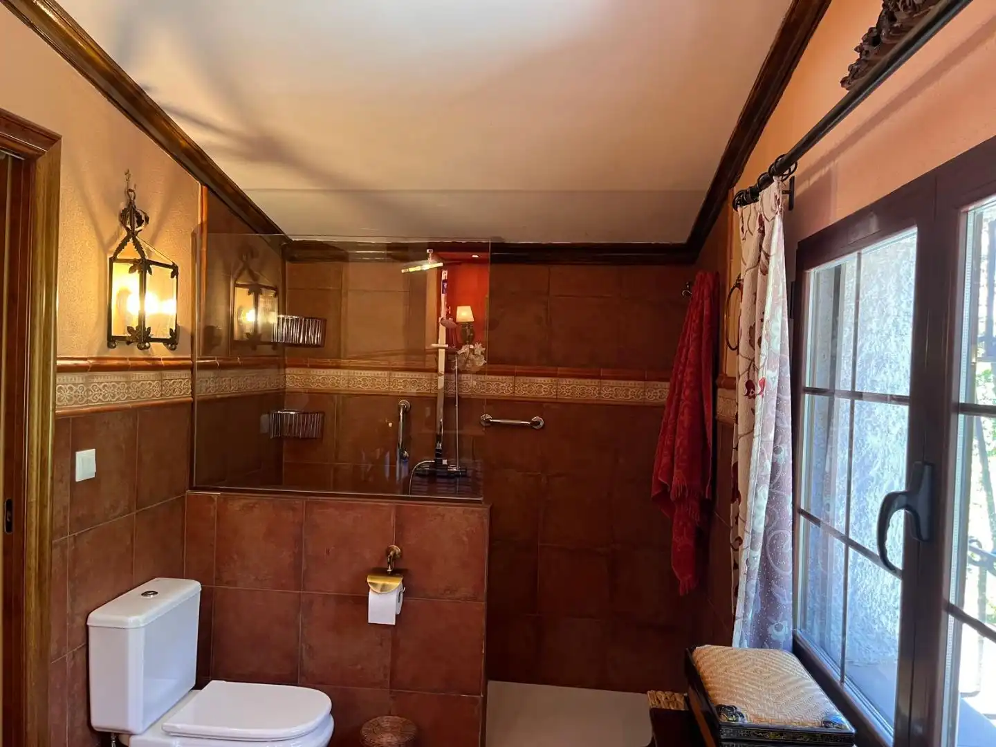 Piso en venta en Pedanías - Extrarradio Baño de Piso en venta en Albacete con Jardín privado, Terraza y Piscina