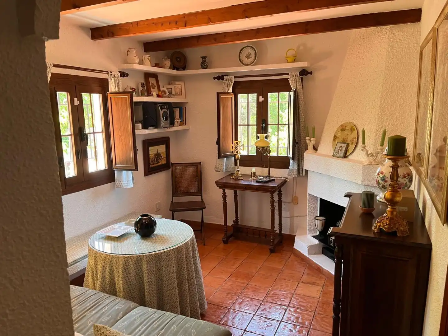 Piso en venta en Pedanías - Extrarradio Sala de estar de Piso en venta en Albacete con Jardín privado, Terraza y Piscina