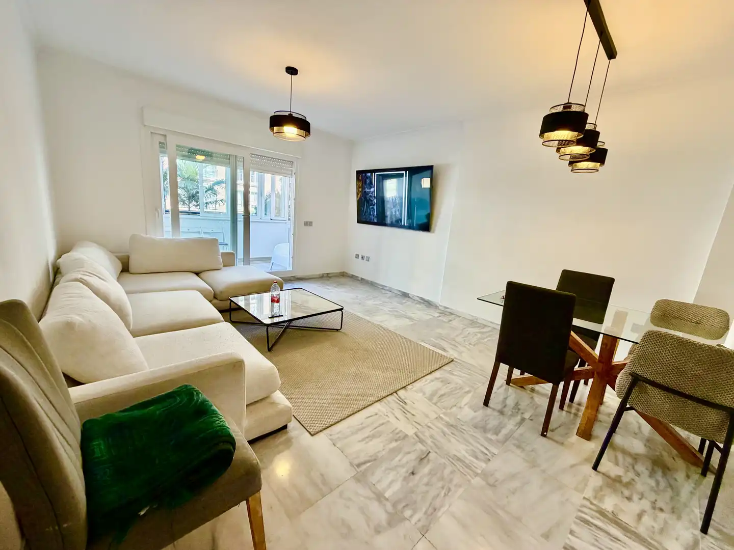 Living room of Flat for sale in Málaga Capital  with Air Conditioner and Balcony