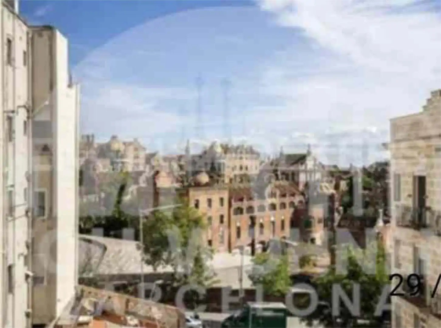 Pis en venda a El Baix Guinardó Vista exterior de Pis en venda en Barcelona Capital amb Terrassa