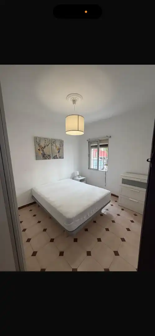 Piso de alquiler en Calle López Pinillos, 5, El Tardón - El Carmen Habitación de Piso de alquiler en Sevilla con Aire acondicionado, Calefacción y Amueblado