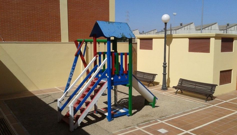 Piso de alquiler en Pasaje Corona Austral, 1, La Motilla - Fuente del Rey, Dos Hermanas - imagen 1 Foto 1 de Piso de alquiler en Pasaje Corona Austral, 1, La Motilla - Fuente del Rey, Dos Hermanas