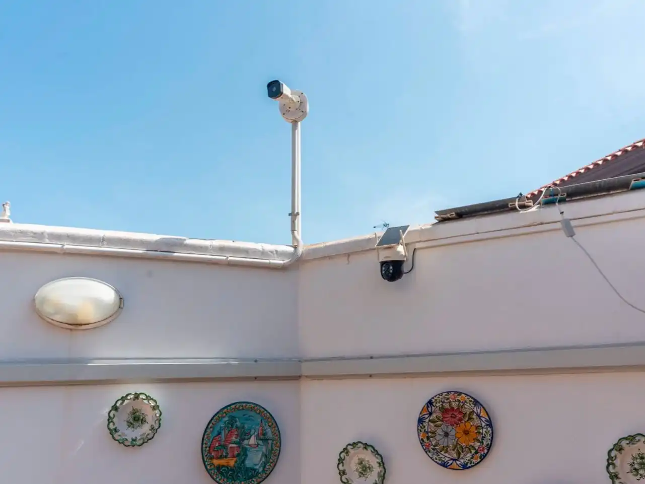 Casa adosada en venta en Avenida de Almargen, 90b, Centro Vista exterior de Casa adosada en venta en Bormujos con Aire acondicionado, Terraza y Piscina