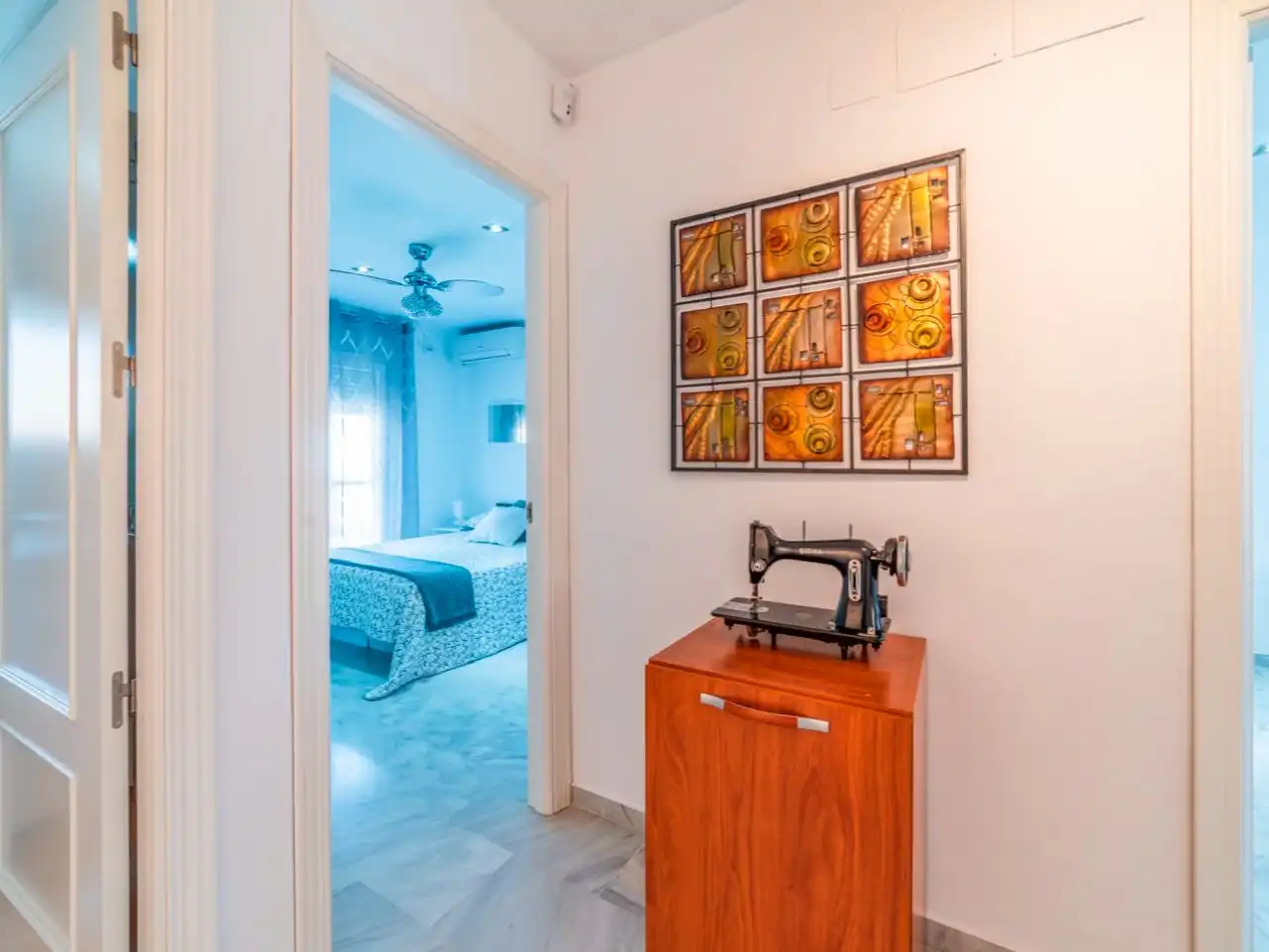 Casa adosada en venta en Avenida de Almargen, 90b, Centro Habitación de Casa adosada en venta en Bormujos con Aire acondicionado, Terraza y Piscina