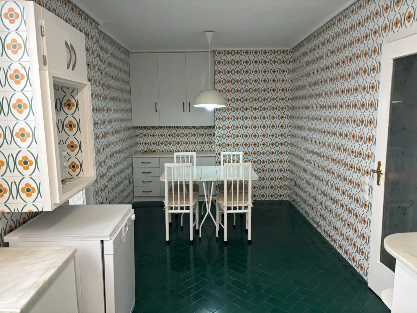 Piso de alquiler en Carrer de Sant Fèlix, 41, Plaza Illes Columbretes Cocina de Piso de alquiler en Castellón de la Plana / Castelló de la Plana con Parquet y Amueblado