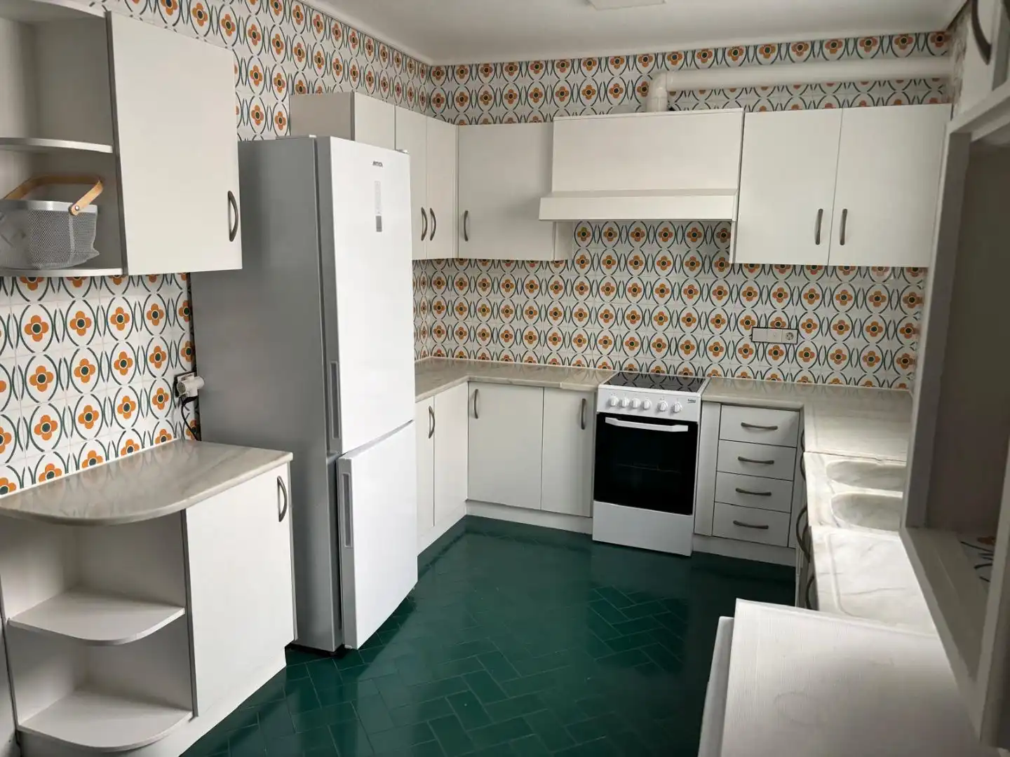 Piso de alquiler en Carrer de Sant Fèlix, 41, Plaza Illes Columbretes Cocina de Piso de alquiler en Castellón de la Plana / Castelló de la Plana con Parquet y Amueblado
