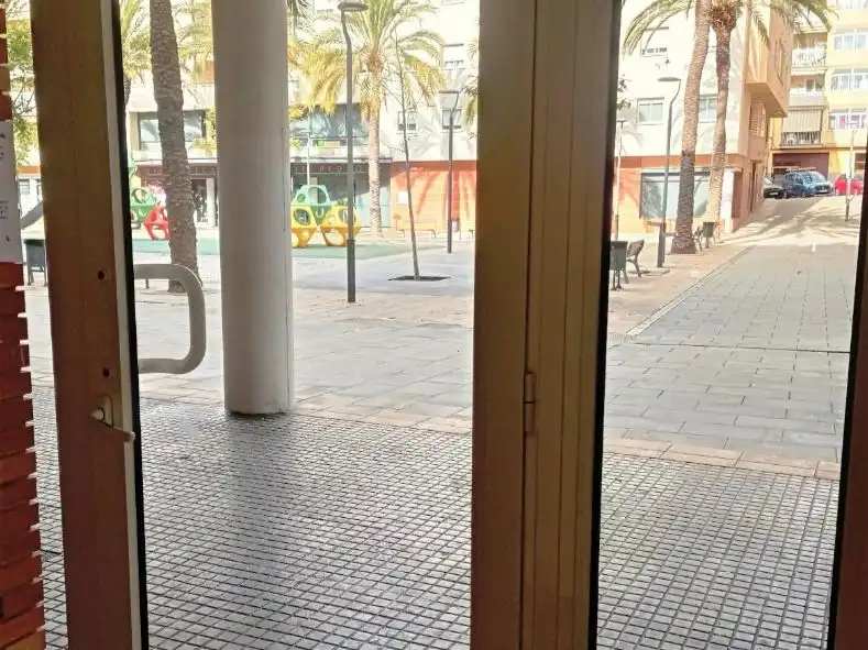 Pis en venda a Carrer de la Torreta, 30, Centre Vista exterior de Pis en venda en Sant Pere de Ribes amb Aire condicionat i Terrassa
