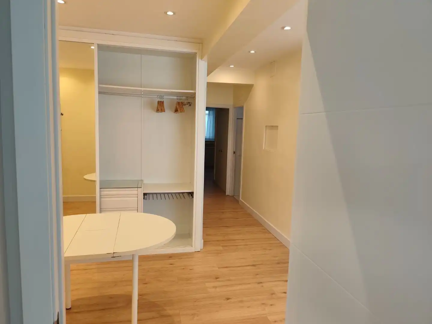 Flat for rent in Calle de Guzmán el Bueno, 135, Vallehermoso Flat for rent in Madrid with Air Conditioner, Heating and Private garden