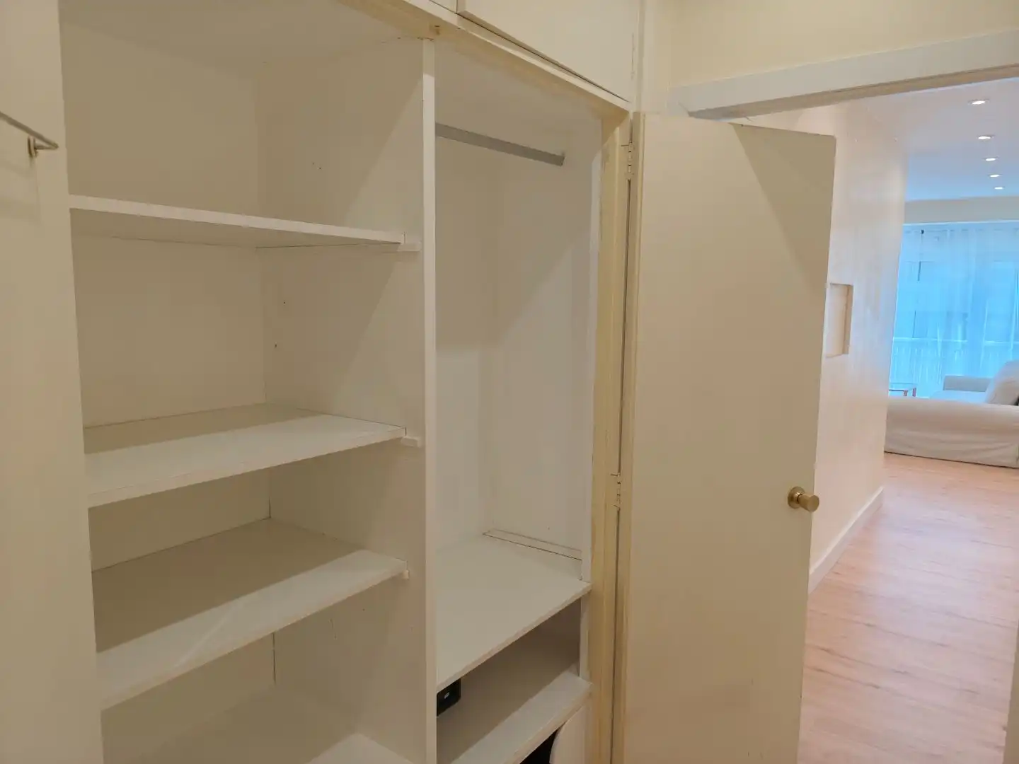 Flat for rent in Calle de Guzmán el Bueno, 135, Vallehermoso Bedroom of Flat for rent in Madrid with Air Conditioner, Heating and Private garden