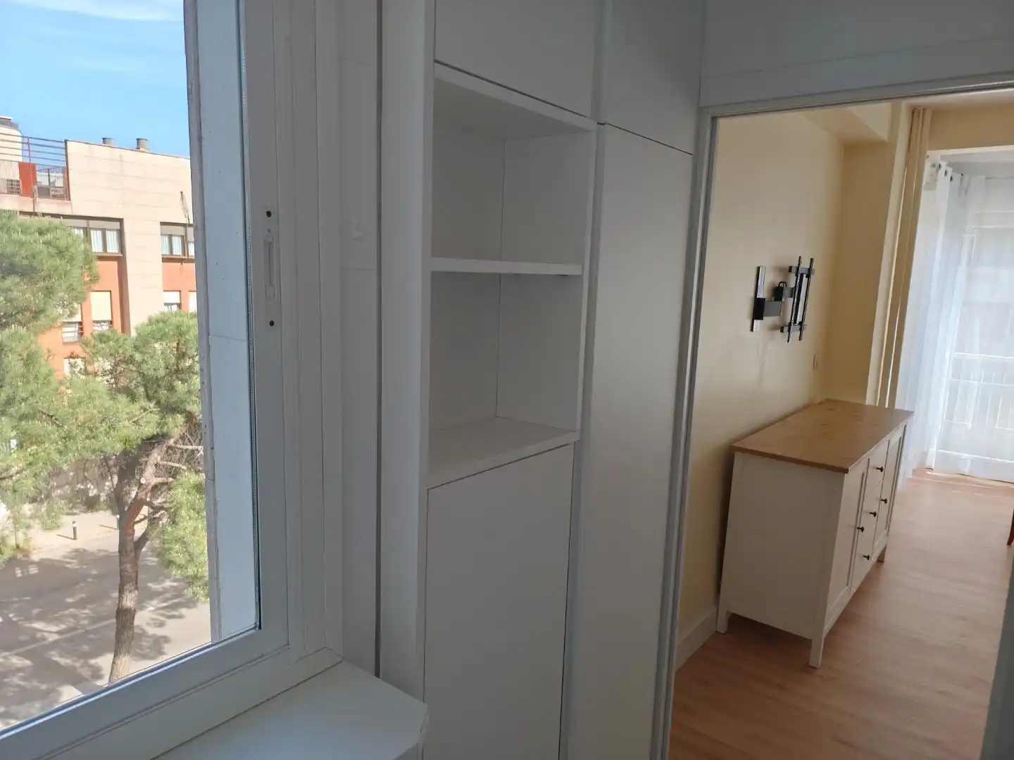 Flat for rent in Calle de Guzmán el Bueno, 135, Vallehermoso Bedroom of Flat for rent in Madrid with Air Conditioner, Heating and Private garden