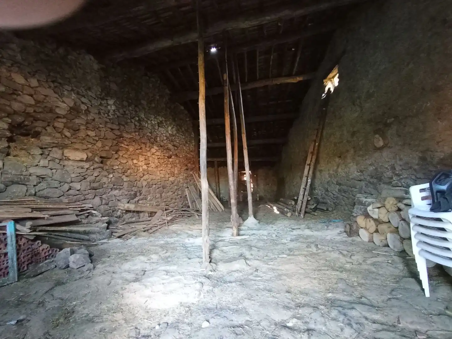 Casa adosada en venda a Calle Eras, 10, San Martín de la Vega del Alberche Casa adosada en venda en San Martín de la Vega del Alberche amb Jardí privat