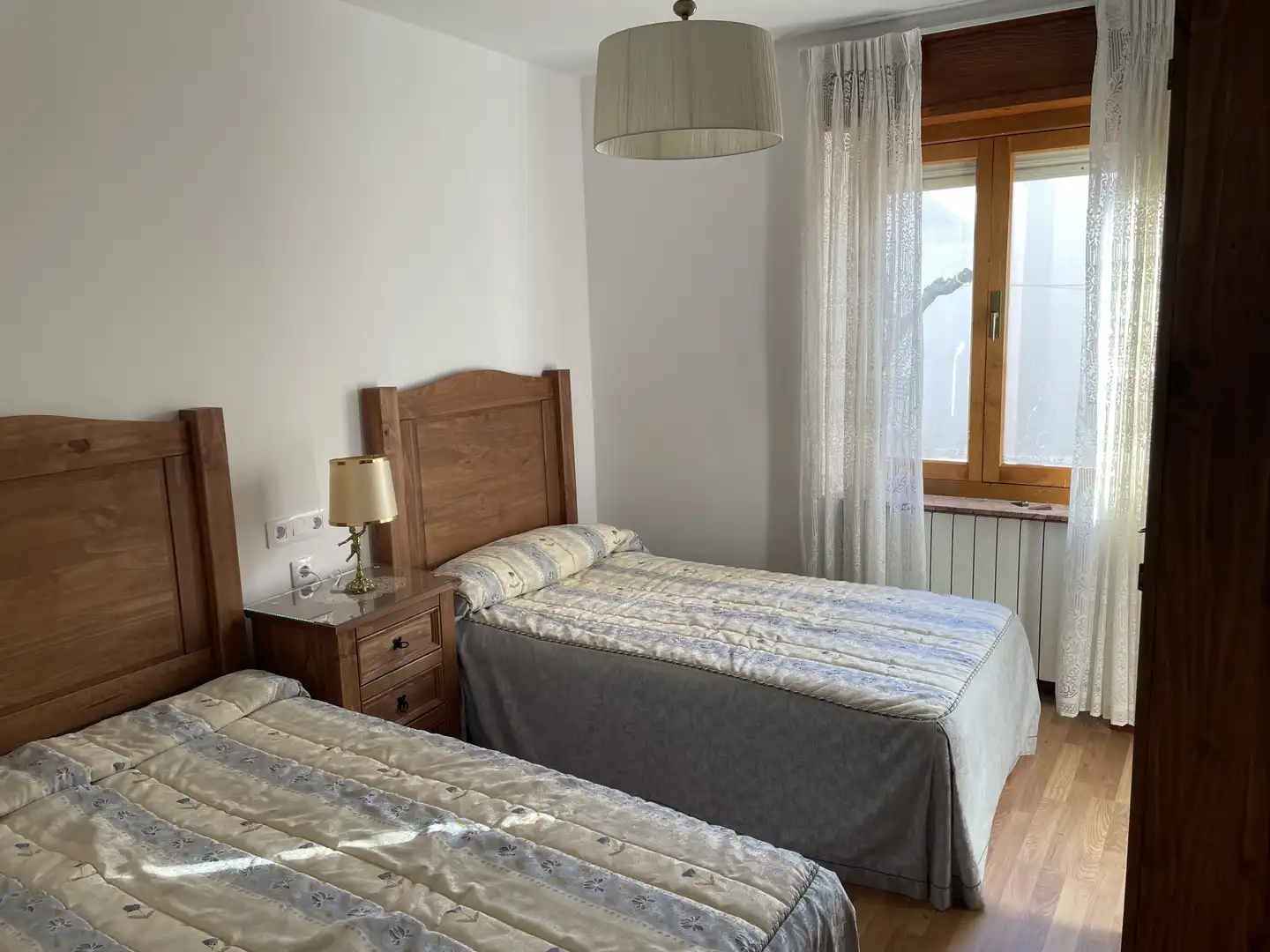 Erdgeschoss zur Miete in Calle Iglesia, 17, Villadangos del Páramo Schlafzimmer von Erdgeschoss zur Miete in Villadangos del Páramo mit Heizung und Möbliert