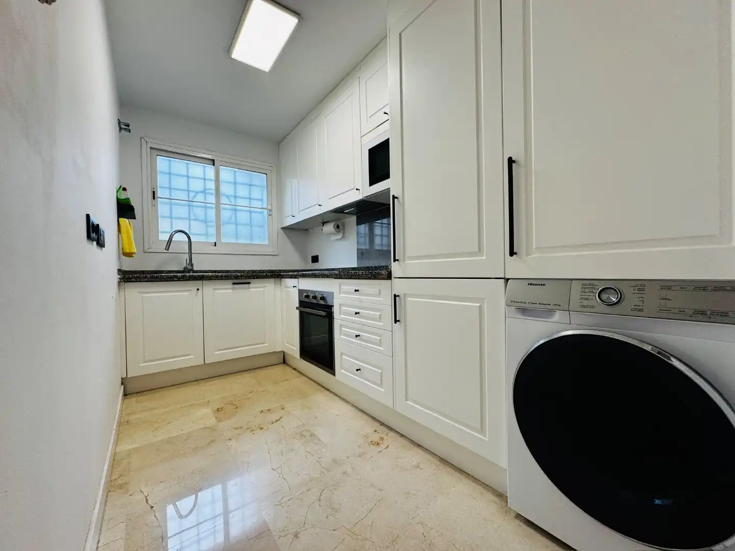 Piso en venta en Avenida de Cibeles, 8a, Montealto - Monterrey Cocina de Piso en venta en Benalmádena con Aire acondicionado, Terraza y Piscina