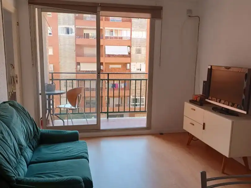 Zimmer in Carrer de Vinaròs, 20, Sant Llorenç - Zona Alfahuir Terrasse von Wohnung zur untervermieten in Valencia mit Parkett, Möbliert und Balkon