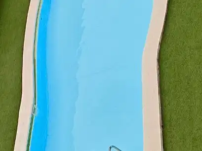 Einfamilien-Reihenhaus zum Verkauf in Avinguda de Los Tulipans, 1, Núcleo Urbano Schwimmbecken von Einfamilien-Reihenhaus zum Verkauf in La Pobla de Vallbona mit Klimaanlage, Terrasse und Schwimmbad
