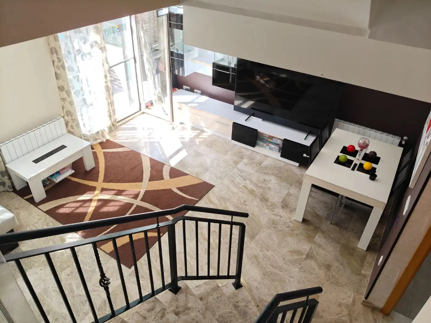 Einfamilien-Reihenhaus zum Verkauf in Avinguda de Los Tulipans, 1, Núcleo Urbano Wohnzimmer von Einfamilien-Reihenhaus zum Verkauf in La Pobla de Vallbona mit Klimaanlage, Terrasse und Schwimmbad