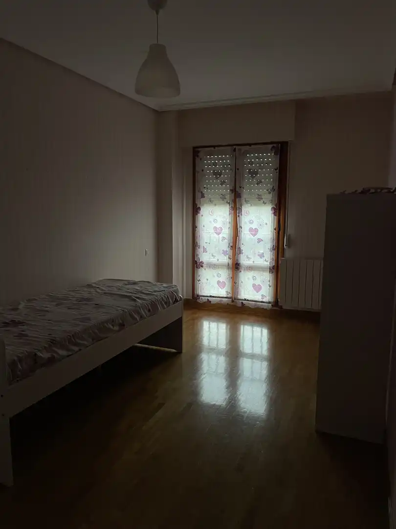 Habitación en Avenida de la Rioja, 42, San Vicente de la Sonsierra Habitación en Avenida de la Rioja, 42, San Vicente de la Sonsierra