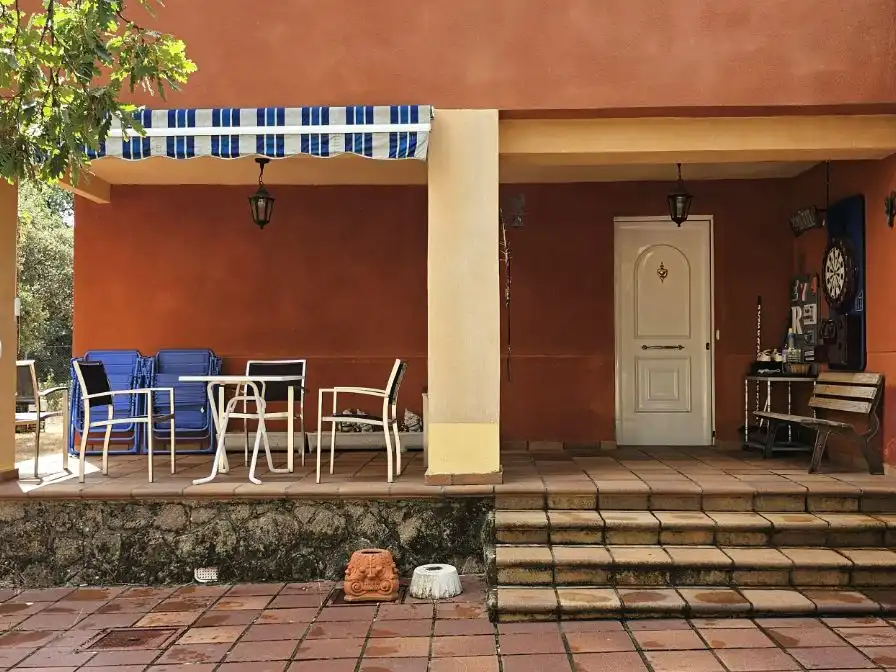 Casa o chalet en venta en Camino del Cruce, 325, Fresno de Cantespino Terraza de Casa o chalet en venta en Fresno de Cantespino con Jardín privado y Terraza