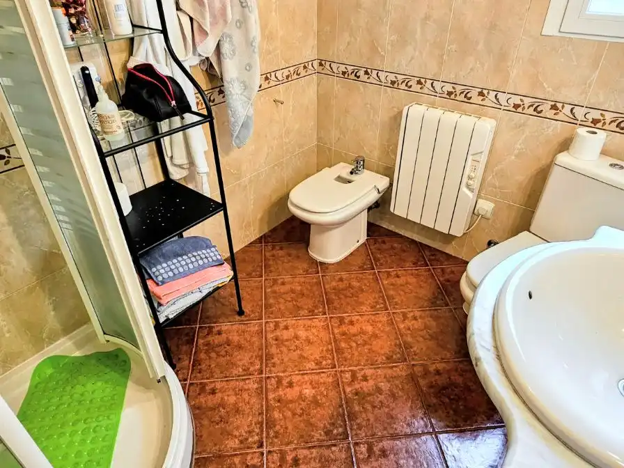 Casa o chalet en venta en Camino del Cruce, 325, Fresno de Cantespino Baño de Casa o chalet en venta en Fresno de Cantespino con Jardín privado y Terraza