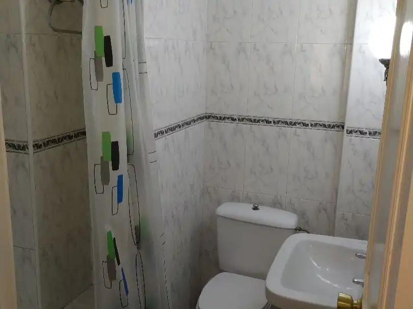 Baño de Piso de alquiler en Murcia con Aire acondicionado, Terraza y Amueblado