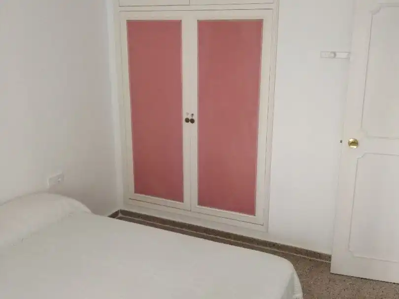 Habitación de Piso de alquiler en Murcia con Aire acondicionado, Terraza y Amueblado