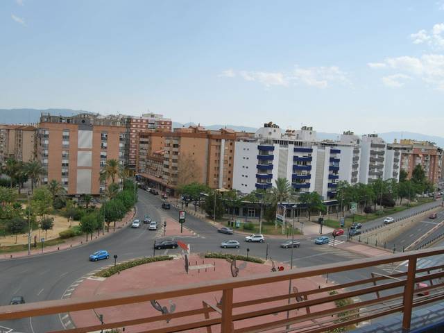 Piso en Alquiler en Ronda Norte, 26 en Santa María de Gracia