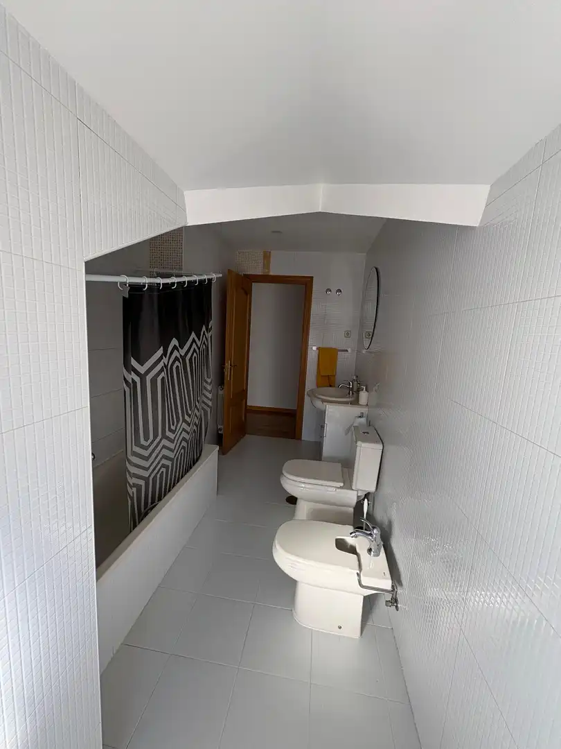 Dúplex en venta en Calle de la Constitución, 11, Centro Baño de Dúplex en venta en Fuenlabrada con Balcón