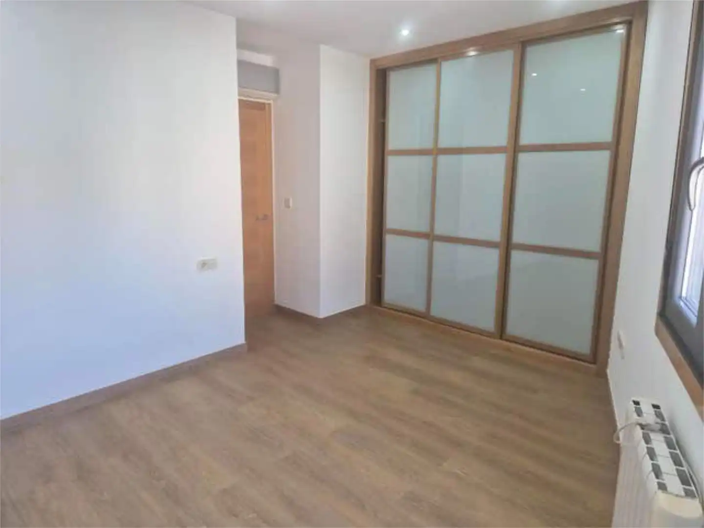 Dachboden zur Miete in Plaza España - Corte Inglés Dachboden zur Miete in Vigo mit Heizung