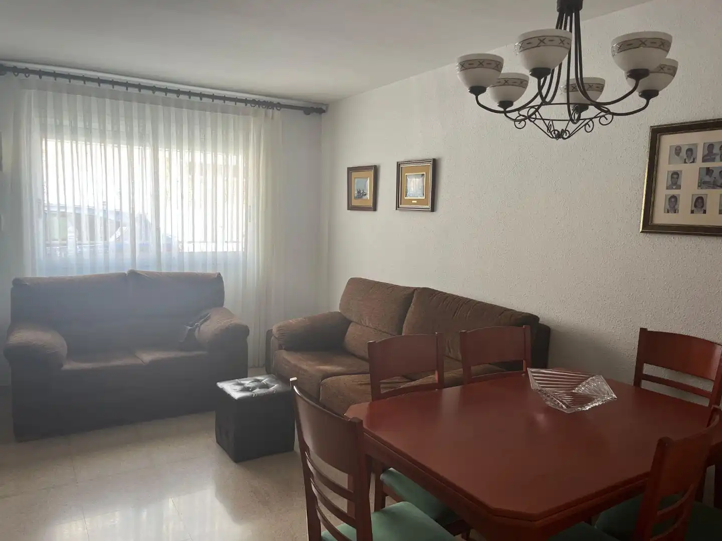 Sala d'estar de Planta baixa en venda en Mequinenza amb Aire condicionat i Moblat
