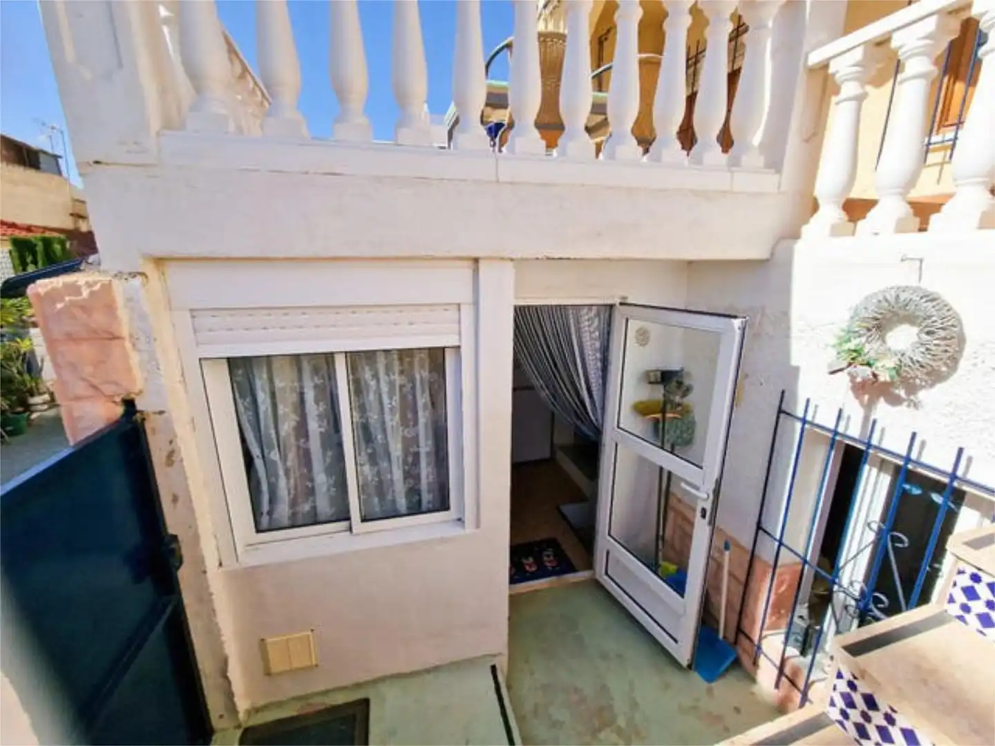 Casa o xalet en venda a La Marina Terrassa de Casa o xalet en venda en Elche / Elx amb Terrassa, Traster i Moblat