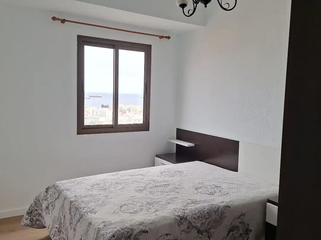 Piso de alquiler en Calle Demetria, 28, Schamann - Rehoyas Habitación de Piso de alquiler en Las Palmas de Gran Canaria con Parquet y Amueblado