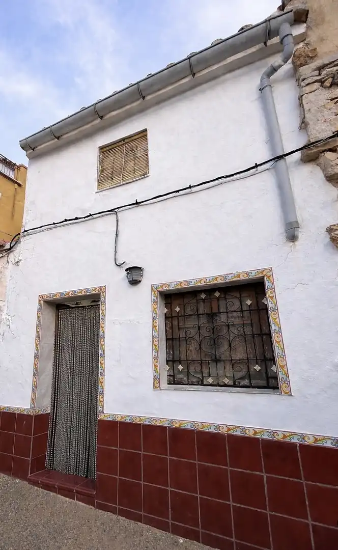 Country homes for rent in Calle Losa del Obispo, 35, Alcublas Exterior view of Country homes for rent in Alcublas