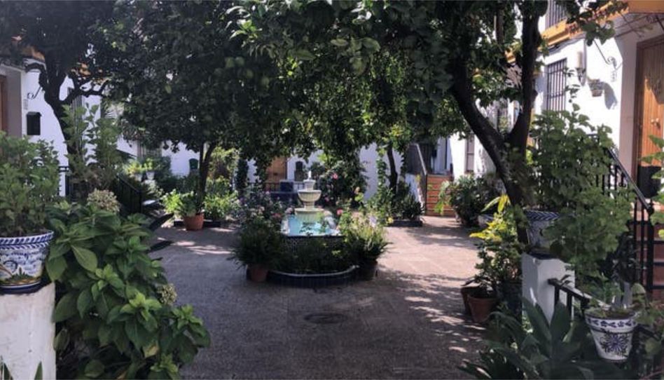 Casa o chalet de alquiler en Barrio Bajo, San Juan de Aznalfarache - imagen 1 Foto 1 de Casa o chalet de alquiler en Barrio Bajo, San Juan de Aznalfarache