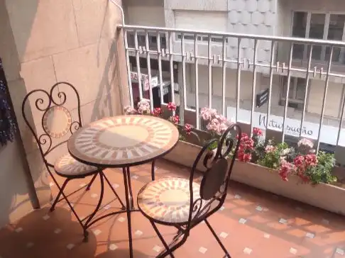 Wohnung zur Miete in Rúa Da Concordia, 17, Ourense Capital Terrasse von Wohnung zur Miete in Ourense Capital mit Balkon