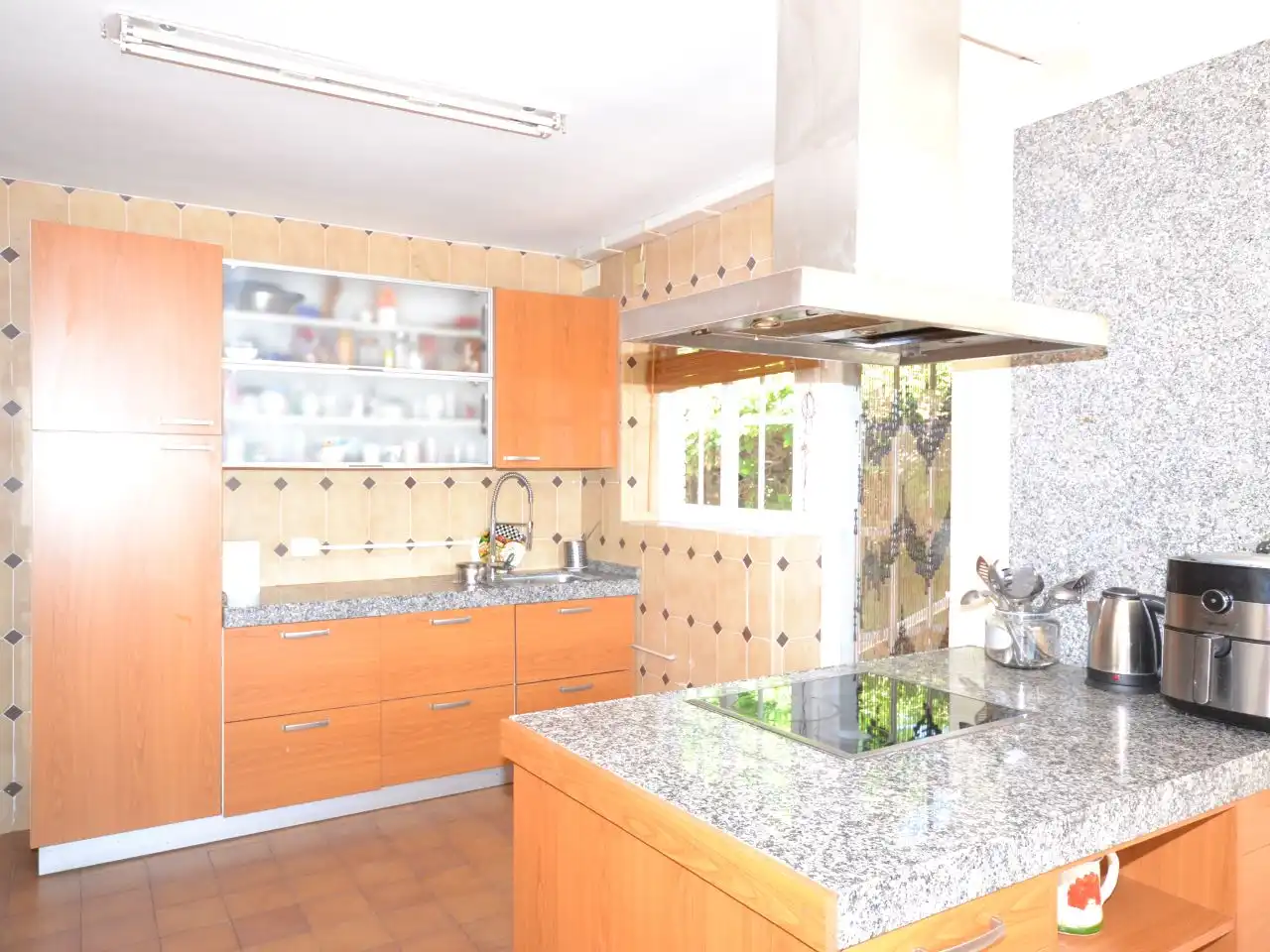 Houses for sale in Peñas Albas - Zulema Kitchen of Houses for sale in Villalbilla with Air Conditioner, Terrace and Swimming Pool