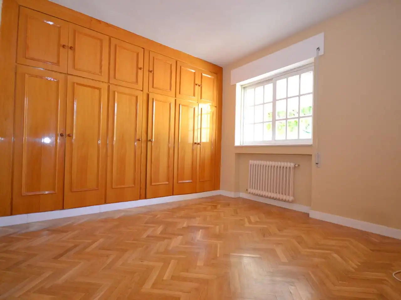 Houses for sale in Peñas Albas - Zulema Bedroom of Houses for sale in Villalbilla with Air Conditioner, Terrace and Swimming Pool