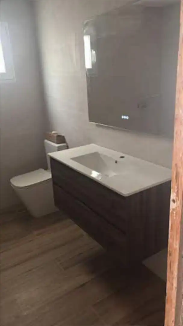 Casa o xalet en venda a Alginet Bany de Casa o xalet en venda en Alginet amb Terrassa