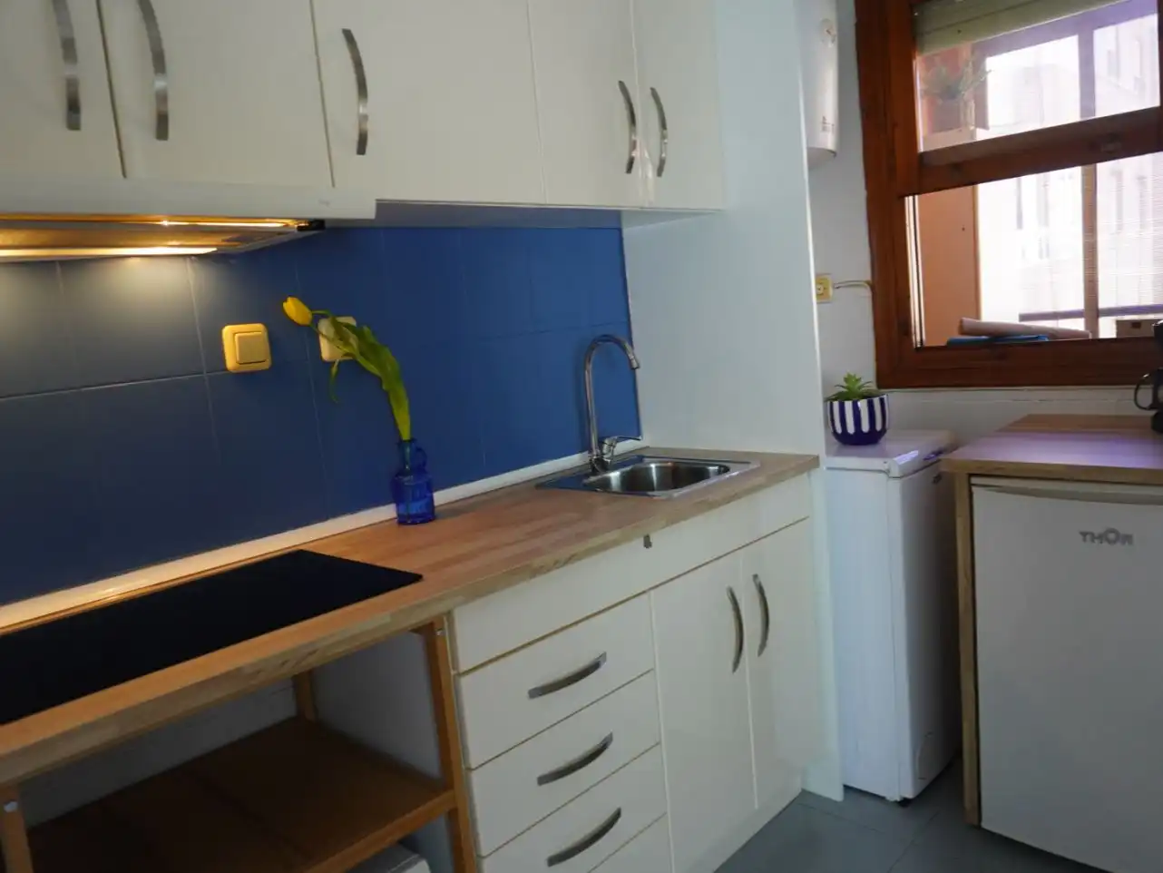 Kitchen of Apartments for rent in Torrevieja  with Furnished and Balcony