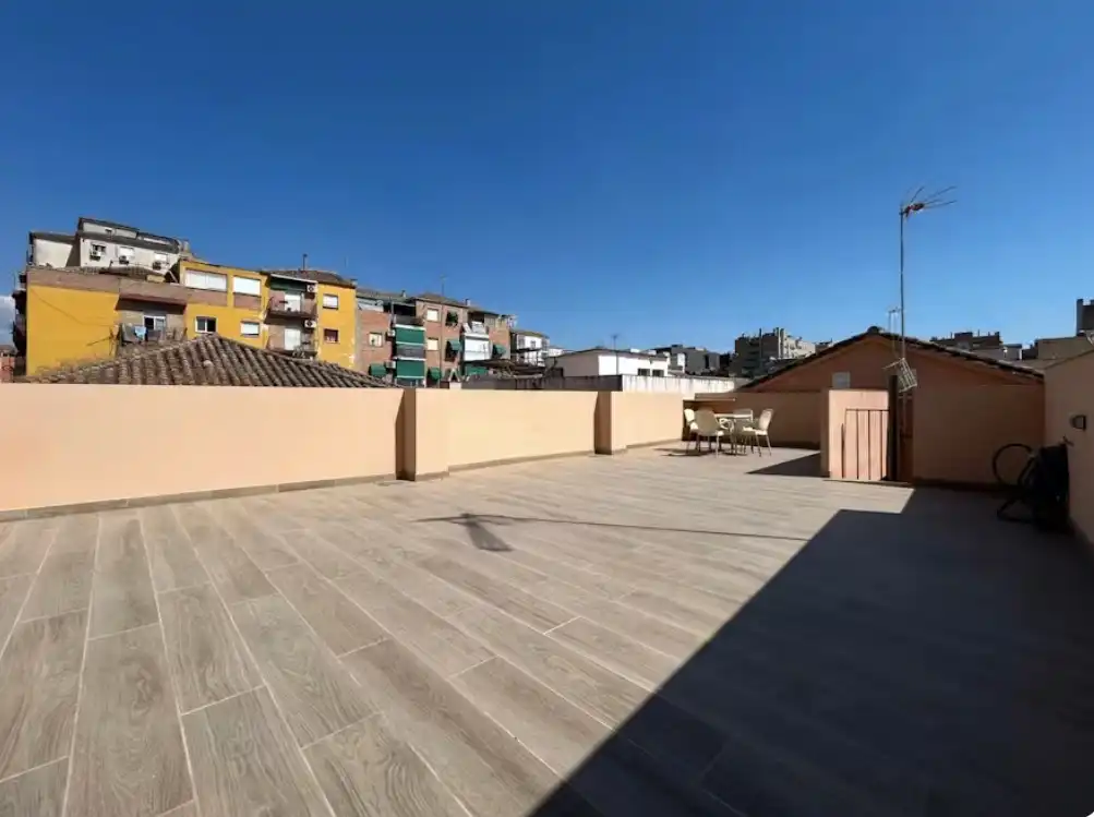 Pis de lloguer a Calle Xauen, 13, Barrio de Zaidín Terrassa de Pis de lloguer en Granada amb Aire condicionat, Calefacció i Terrassa
