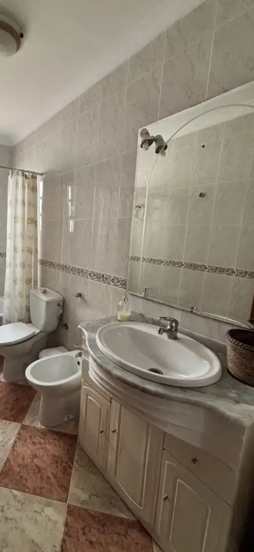 Maisonette zum Verkauf in Avenida Paseo de Andalucia, Algar Badezimmer von Maisonette zum Verkauf in Algar mit Terrasse, Abstellraum und Möbliert