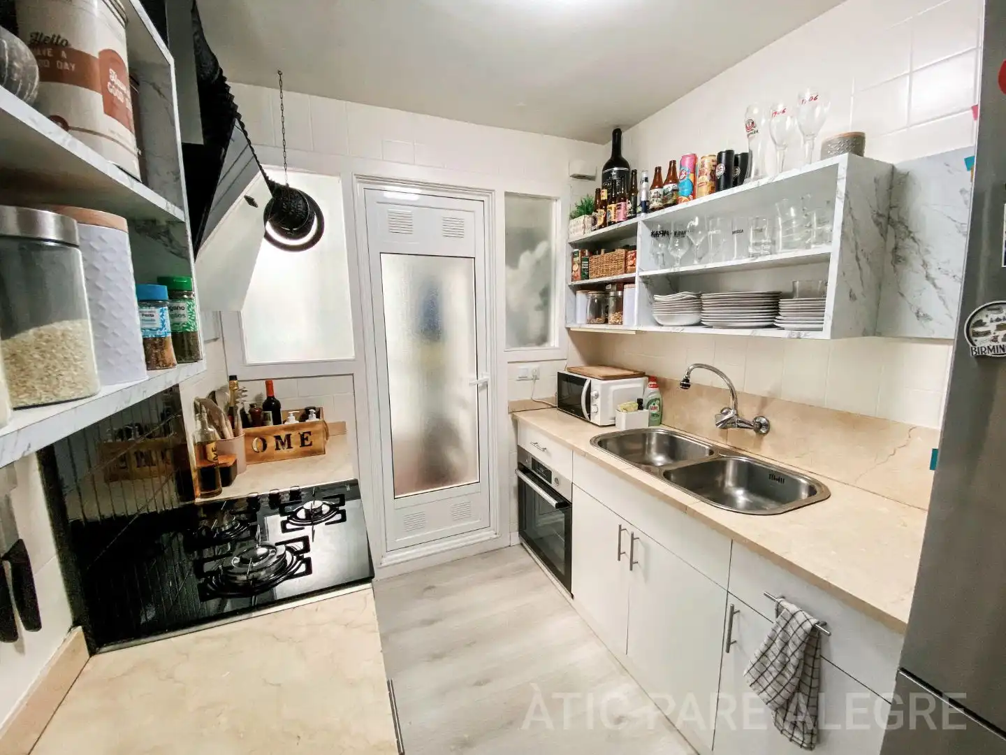 Ático en venta en Rambleta del Pare Alegre, 60, La Cogullada Cocina de Ático en venta en Terrassa con Aire acondicionado, Calefacción y Parquet