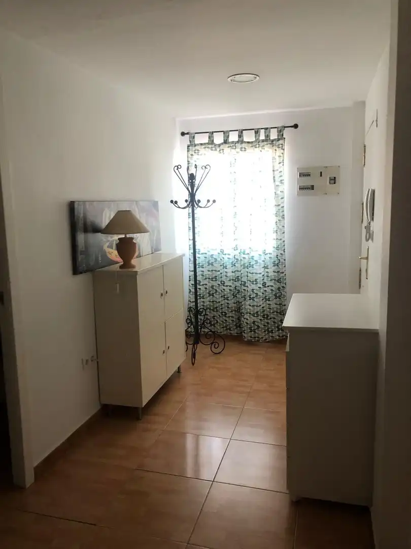 Bedroom of Flat for rent in Sevilla  with Air Conditioner, Furnished and Balcony