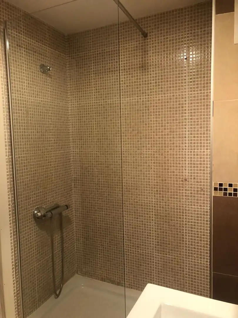 Bathroom of Flat for rent in Sevilla  with Air Conditioner, Furnished and Balcony