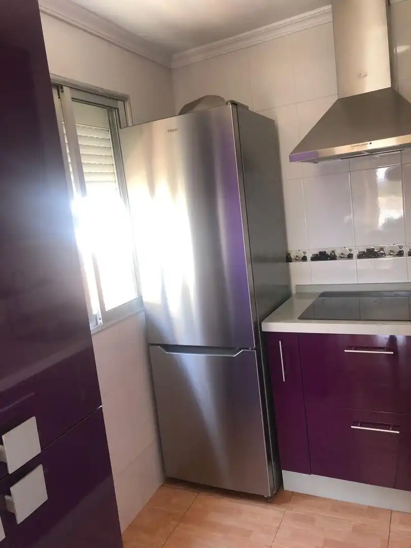 Kitchen of Flat for rent in Sevilla  with Air Conditioner, Furnished and Balcony
