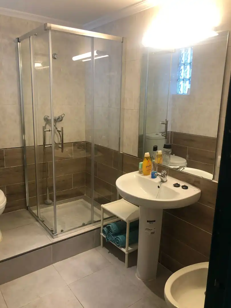 Bathroom of Flat for rent in Sevilla  with Air Conditioner, Furnished and Balcony