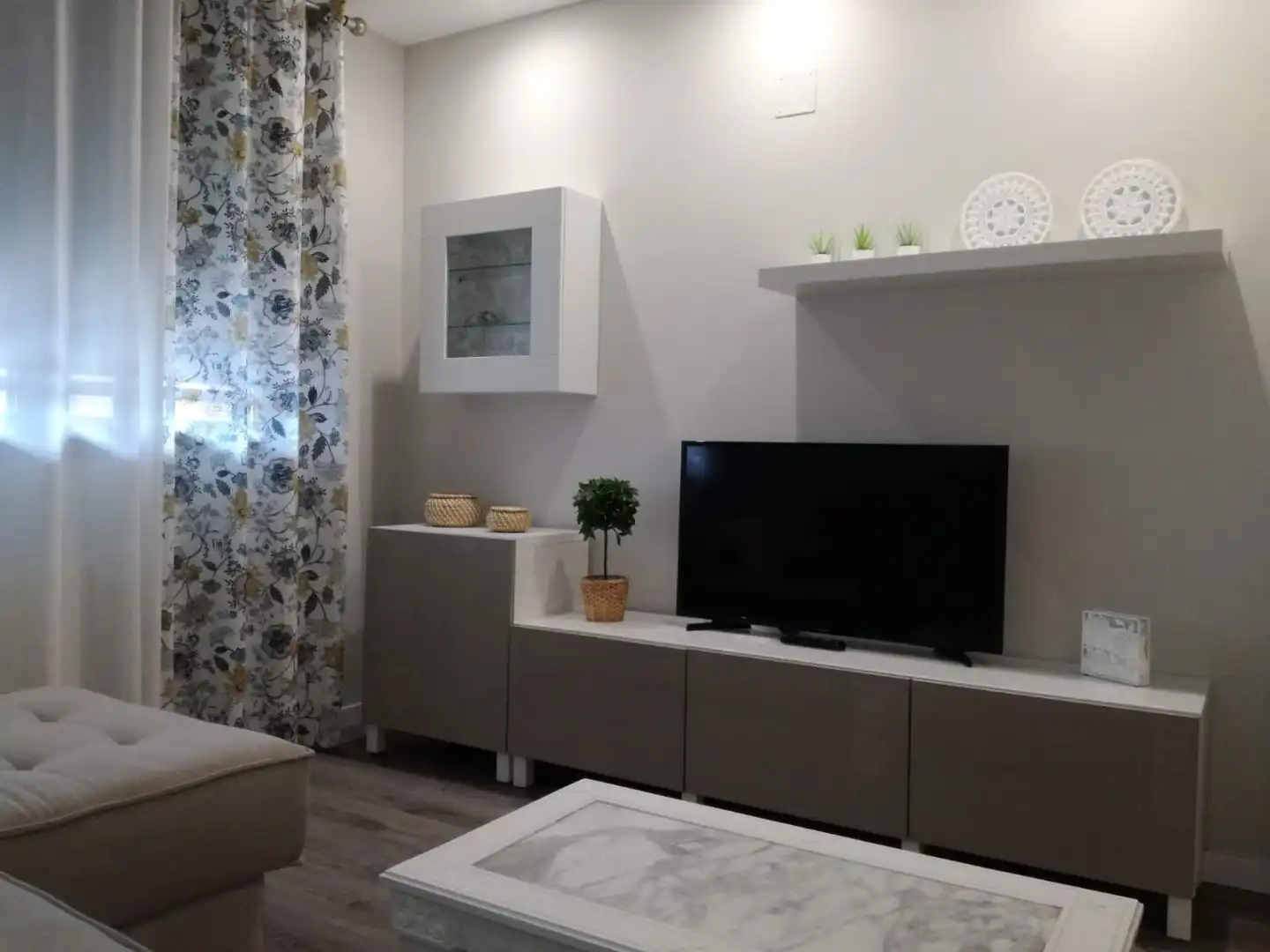 Piso de alquiler en Carrer d'Alfauir, 53, Sant Llorenç - Zona Alfahuir Piso de alquiler en Carrer d'Alfauir, 53, Sant Llorenç - Zona Alfahuir