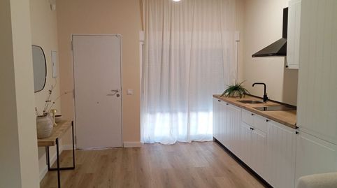 Apartamento de alquiler en Calle Isla Cristina, 14, Girón - Las Delicias, Málaga Capital - imagen 2 Foto 2 de Apartamento de alquiler en Calle Isla Cristina, 14, Girón - Las Delicias, Málaga Capital