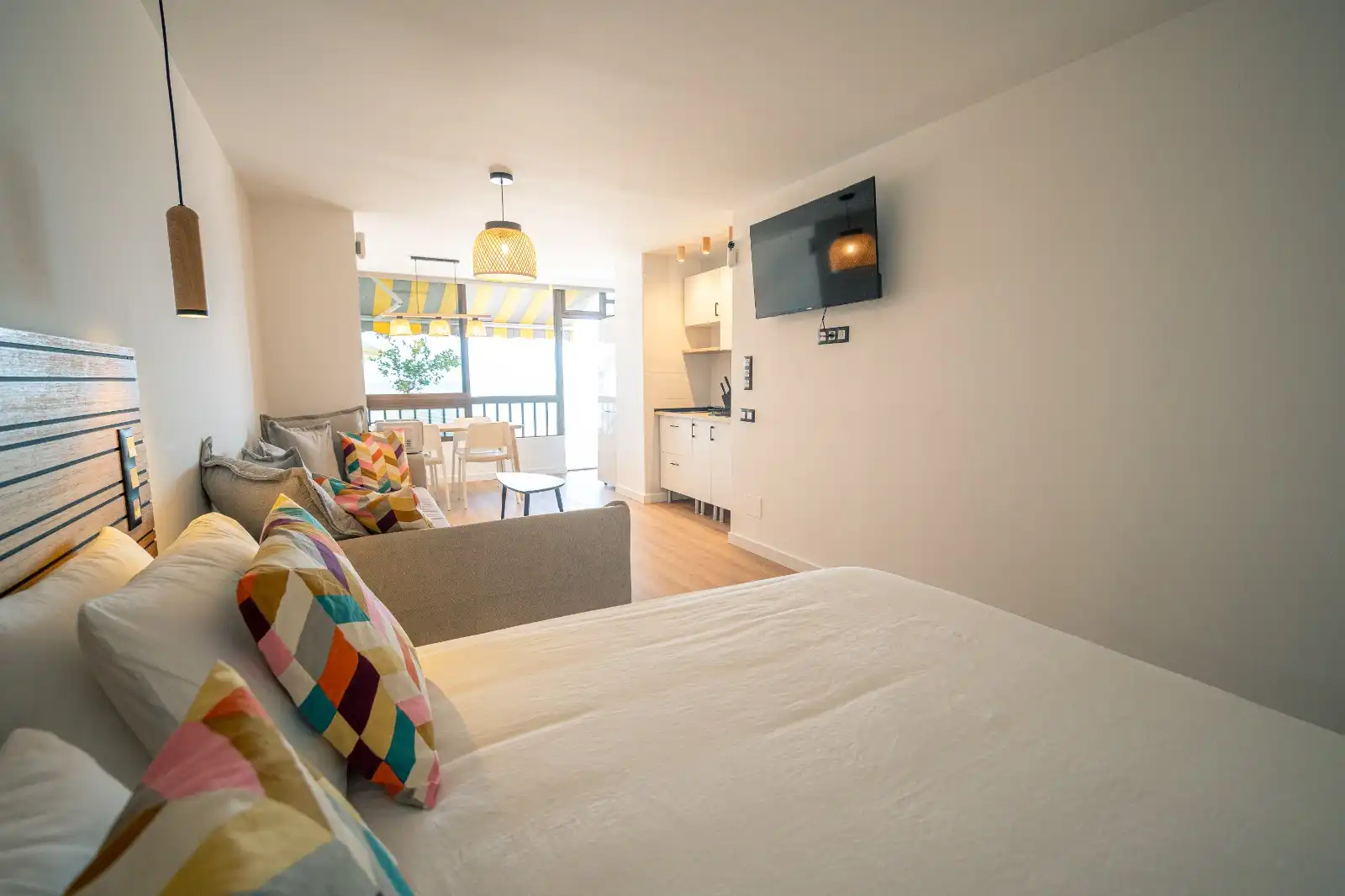 Estudi de lloguer a Avenida de la Verga, 4, Arguineguín Dormitori de Estudi de lloguer en Mogán amb Parquet, Terrassa i Moblat